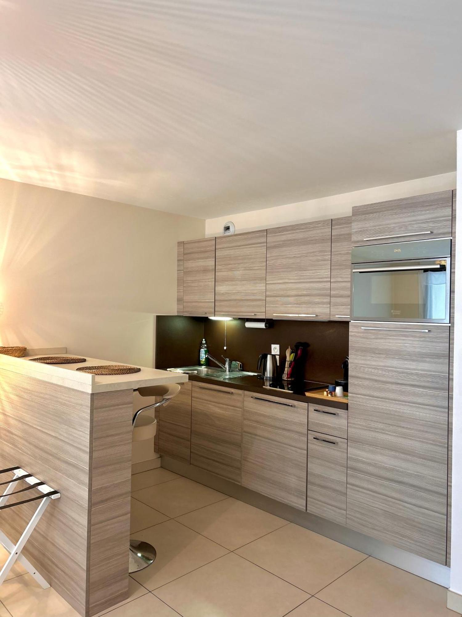 Studio Neuf - Portes De Monaco - Confort - Wifi - Clim Exterior photo